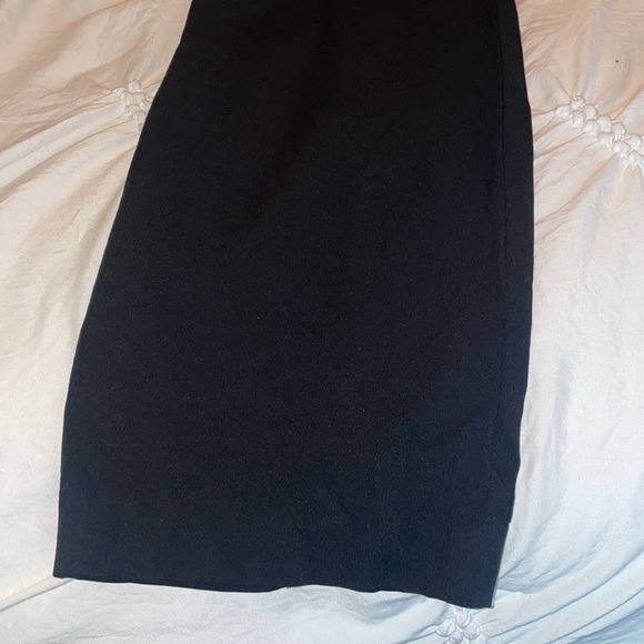 Ann Taylor - size 2 - black dress pants - lightweight rayon and spandex - Picture 3 of 13